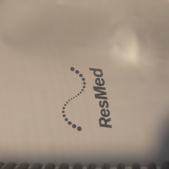 ResMed ClimateLineAir CPAP Hose - Gray - Picture 4 of 6